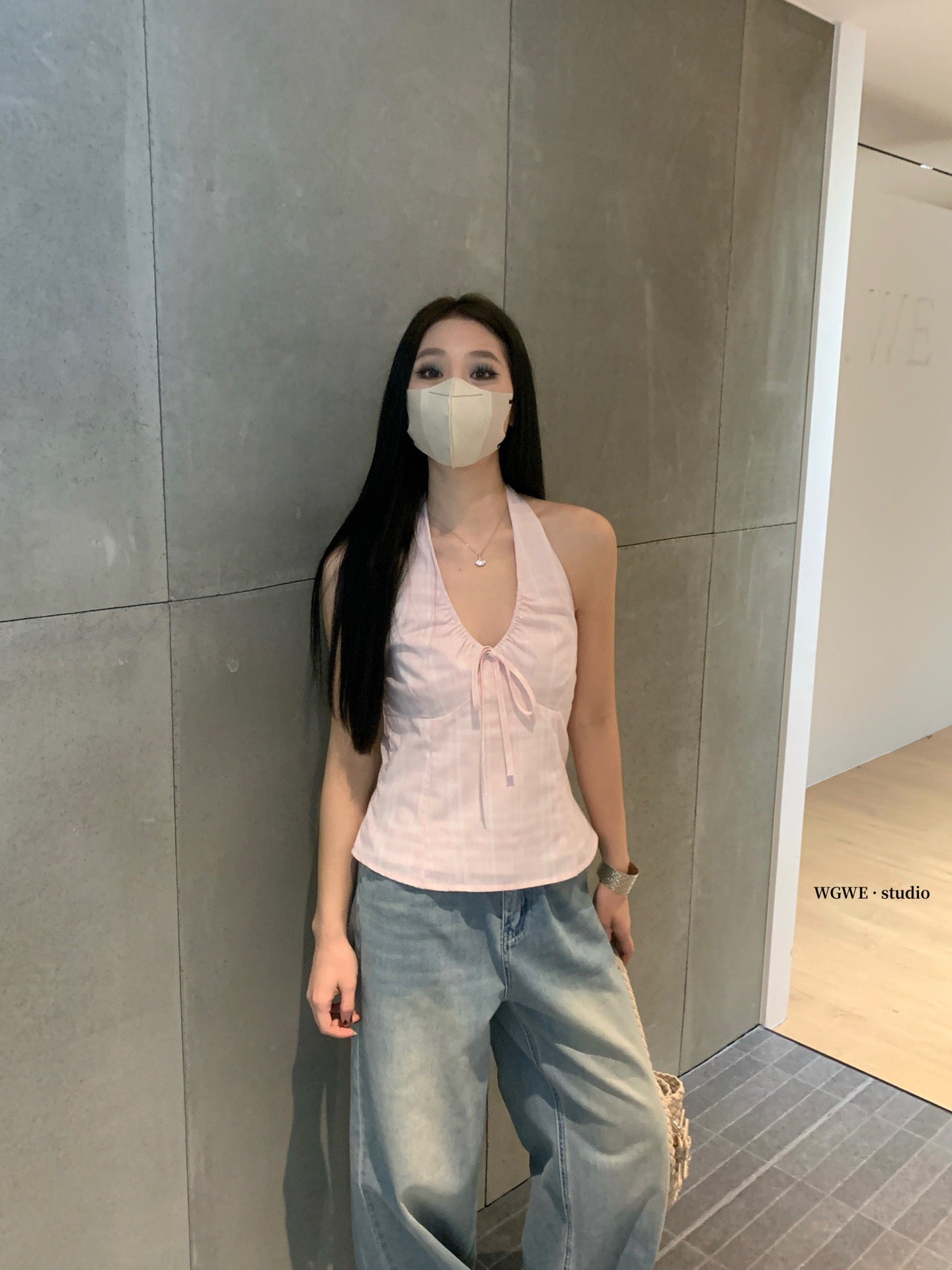 W8456 少女感！格纹挂脖上衣