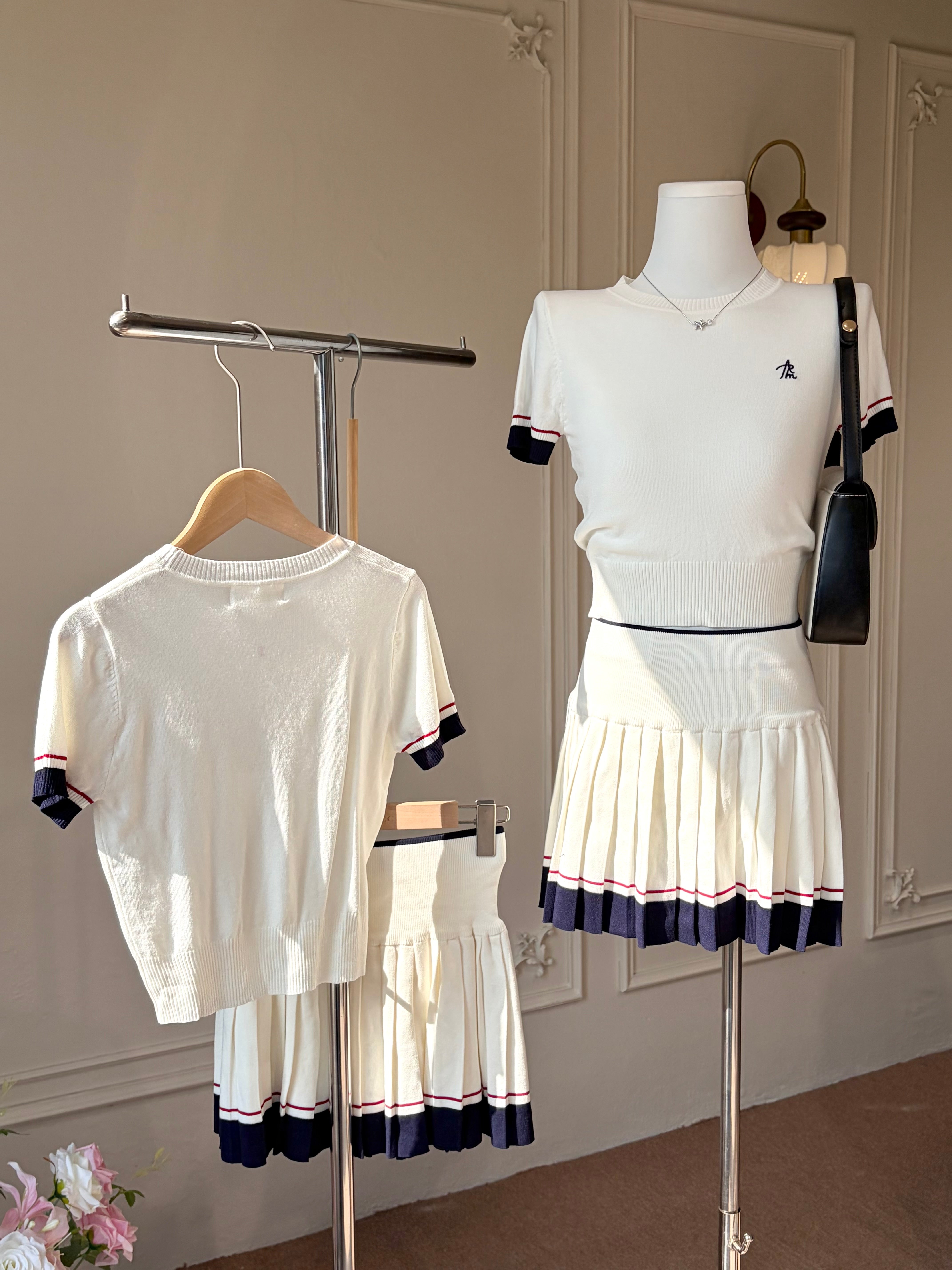 ABELLE KNIT SET