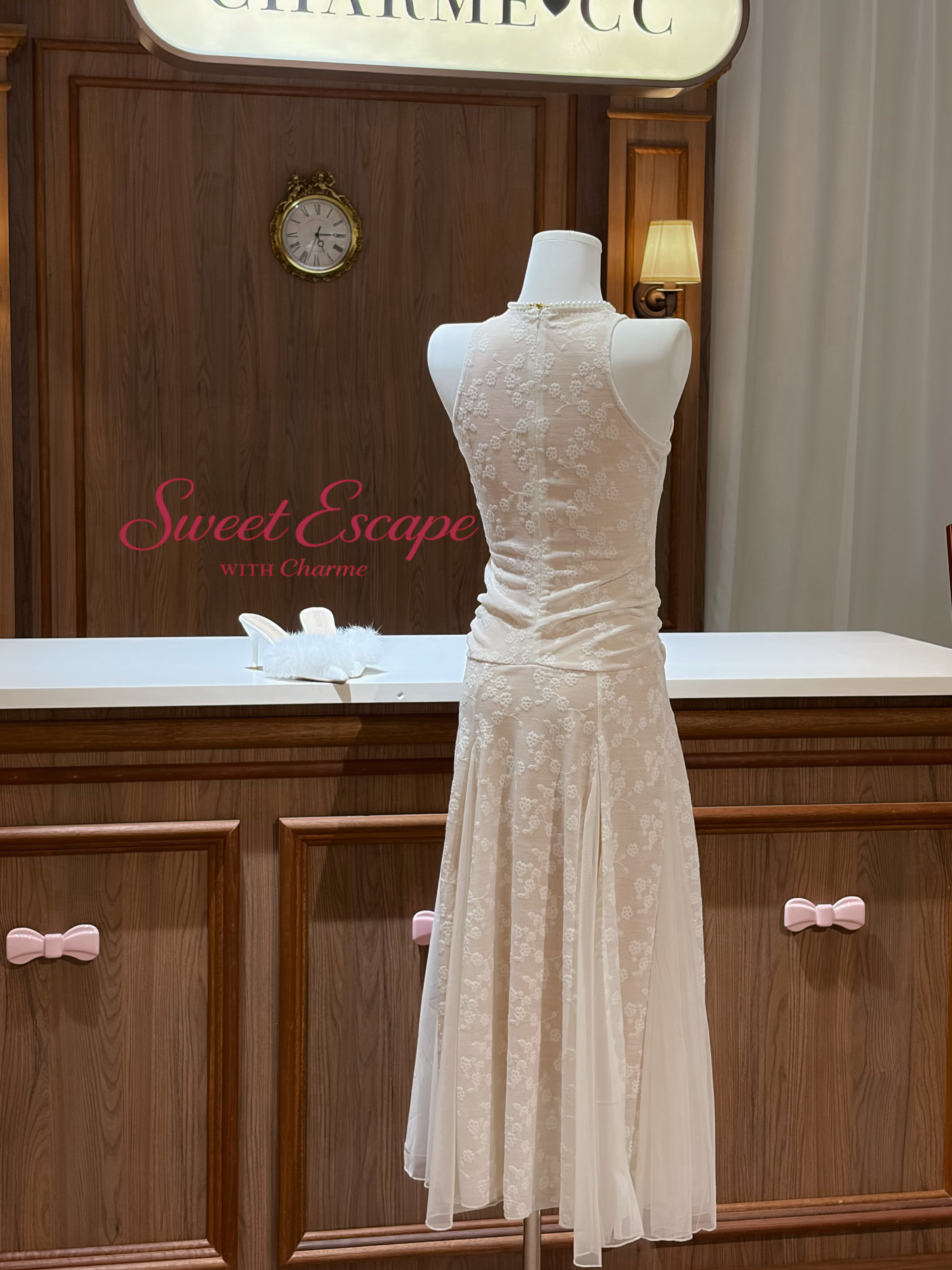 Slim fit embroidered lace maxi dress with sheer flowing hem