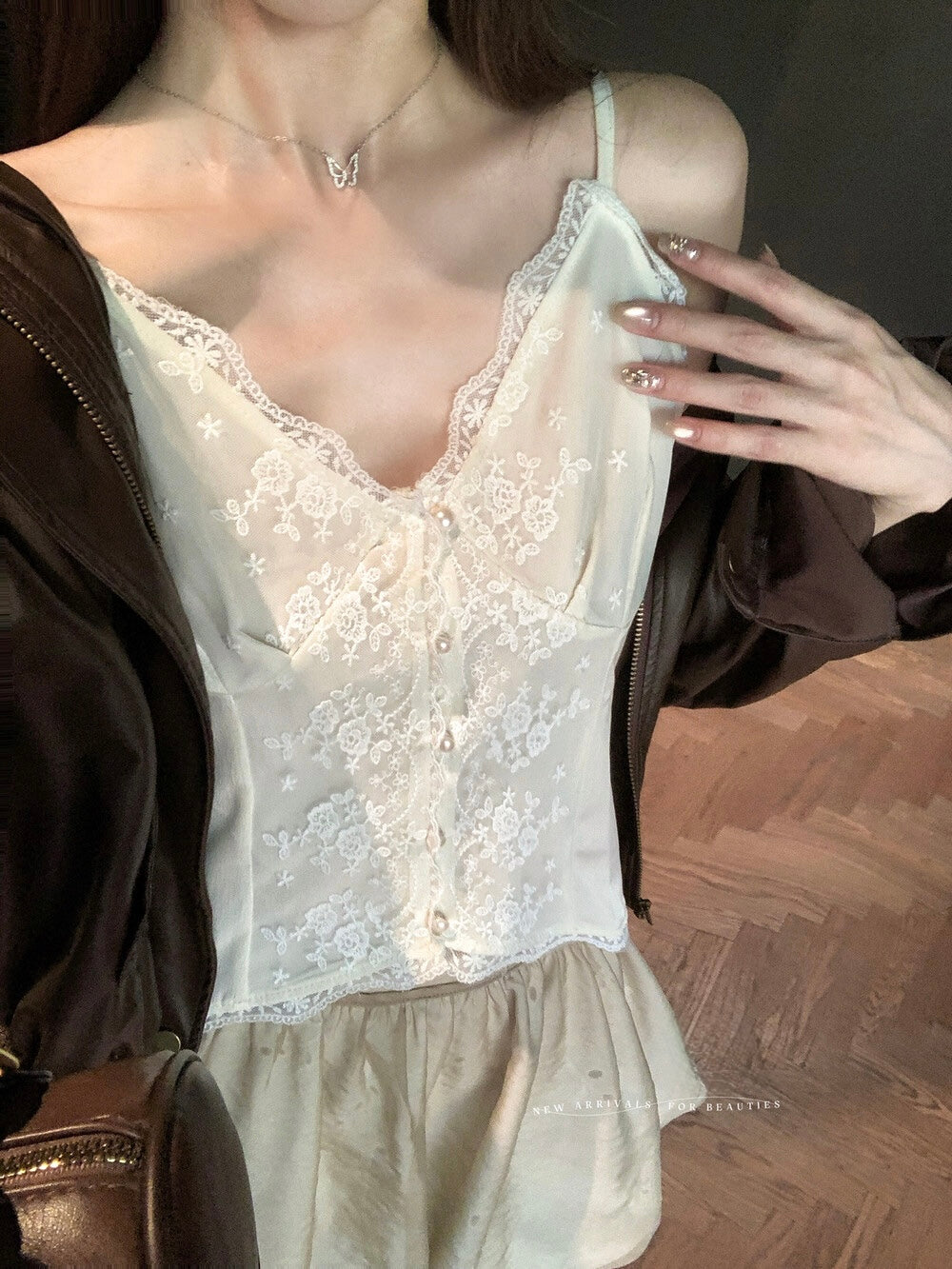 Yeseey Lace Top