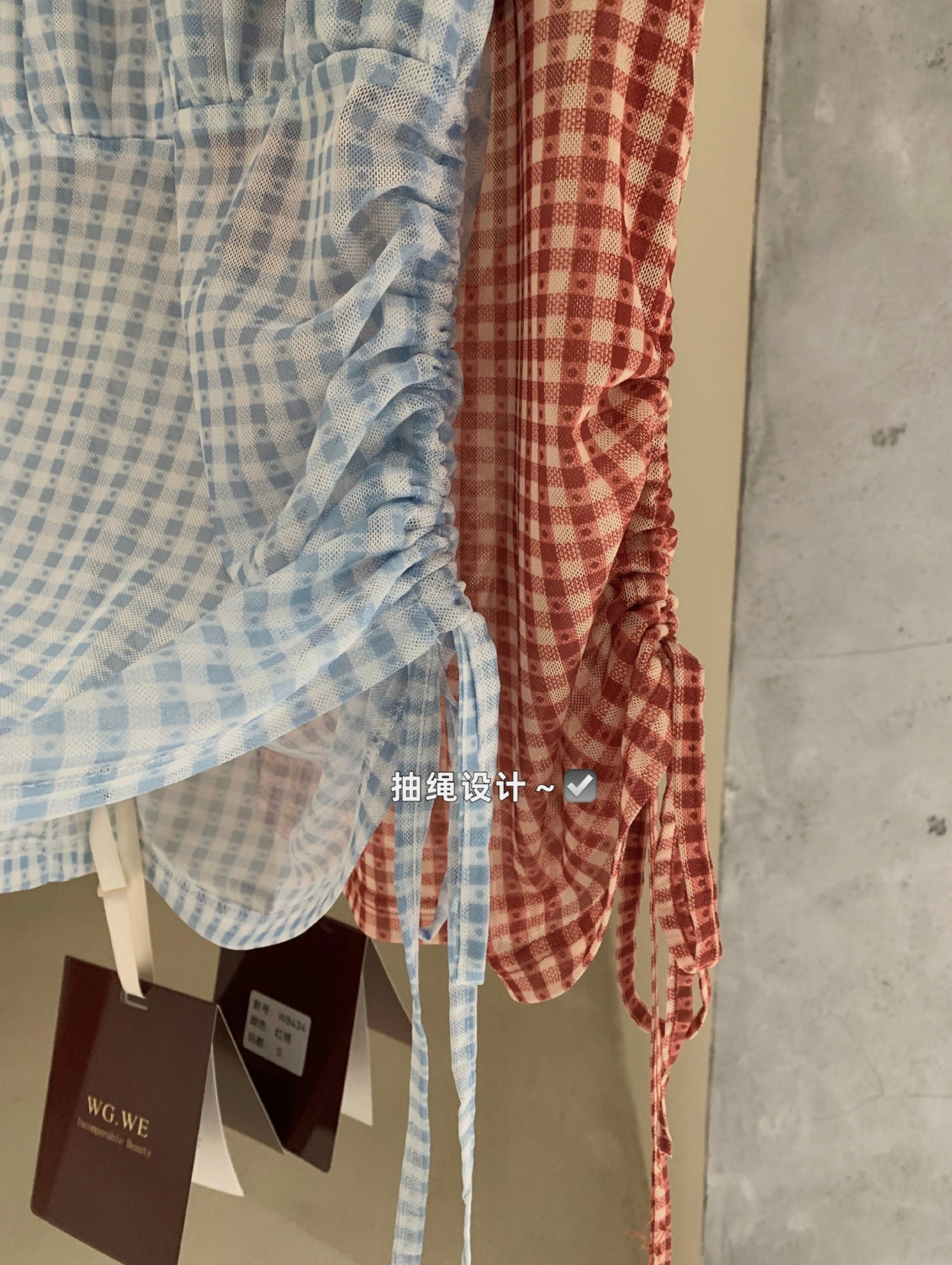 W8434 美式挂脖小背心