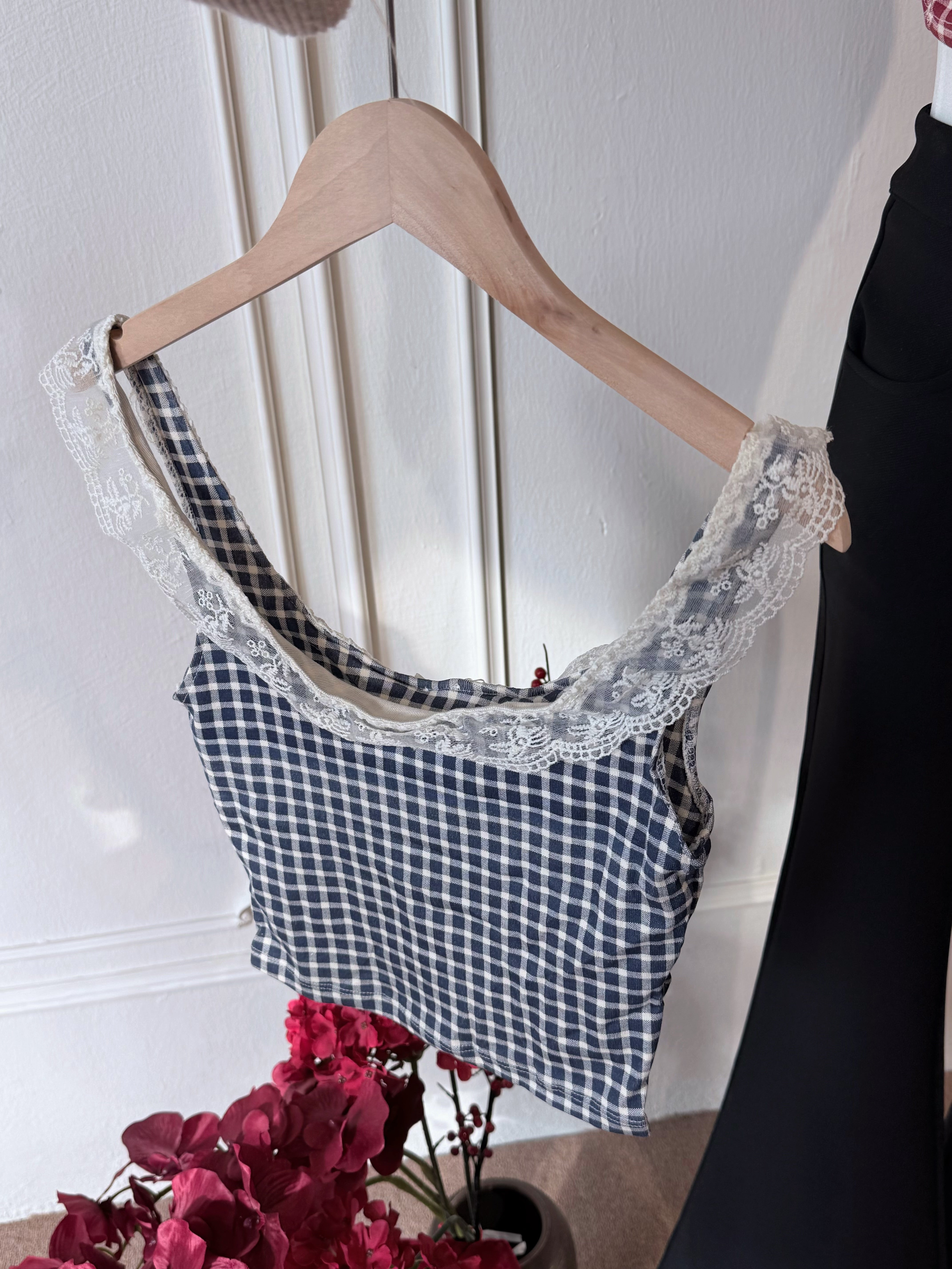 Milana Top（带胸垫）(Preorder)