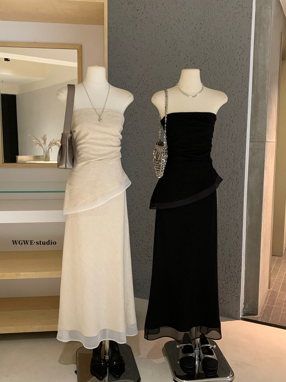 Yamy Set (Top+Skirt) 亚麻滴!