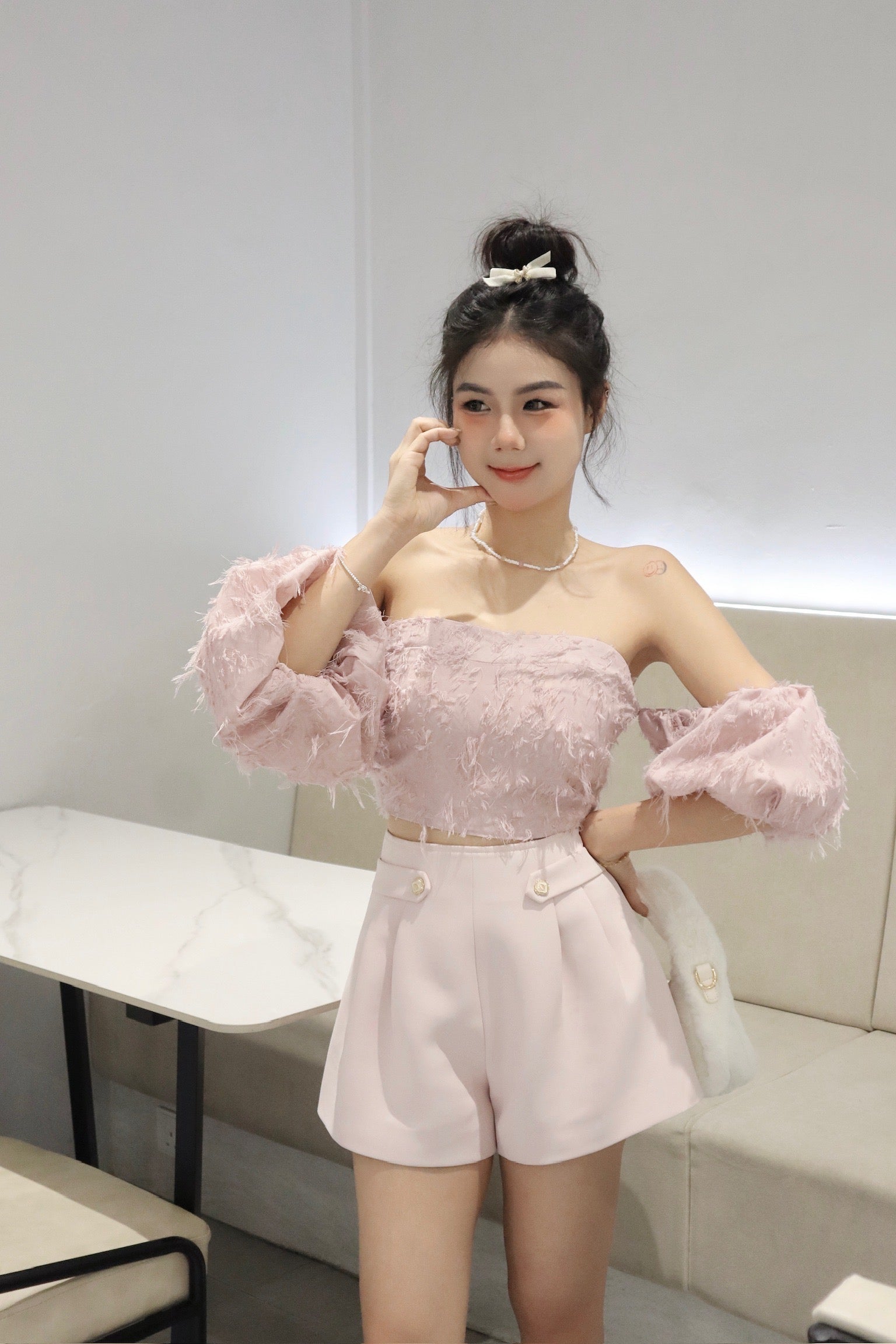️𝘾𝙃𝘼𝙍𝙈𝙀 Selina in Pink