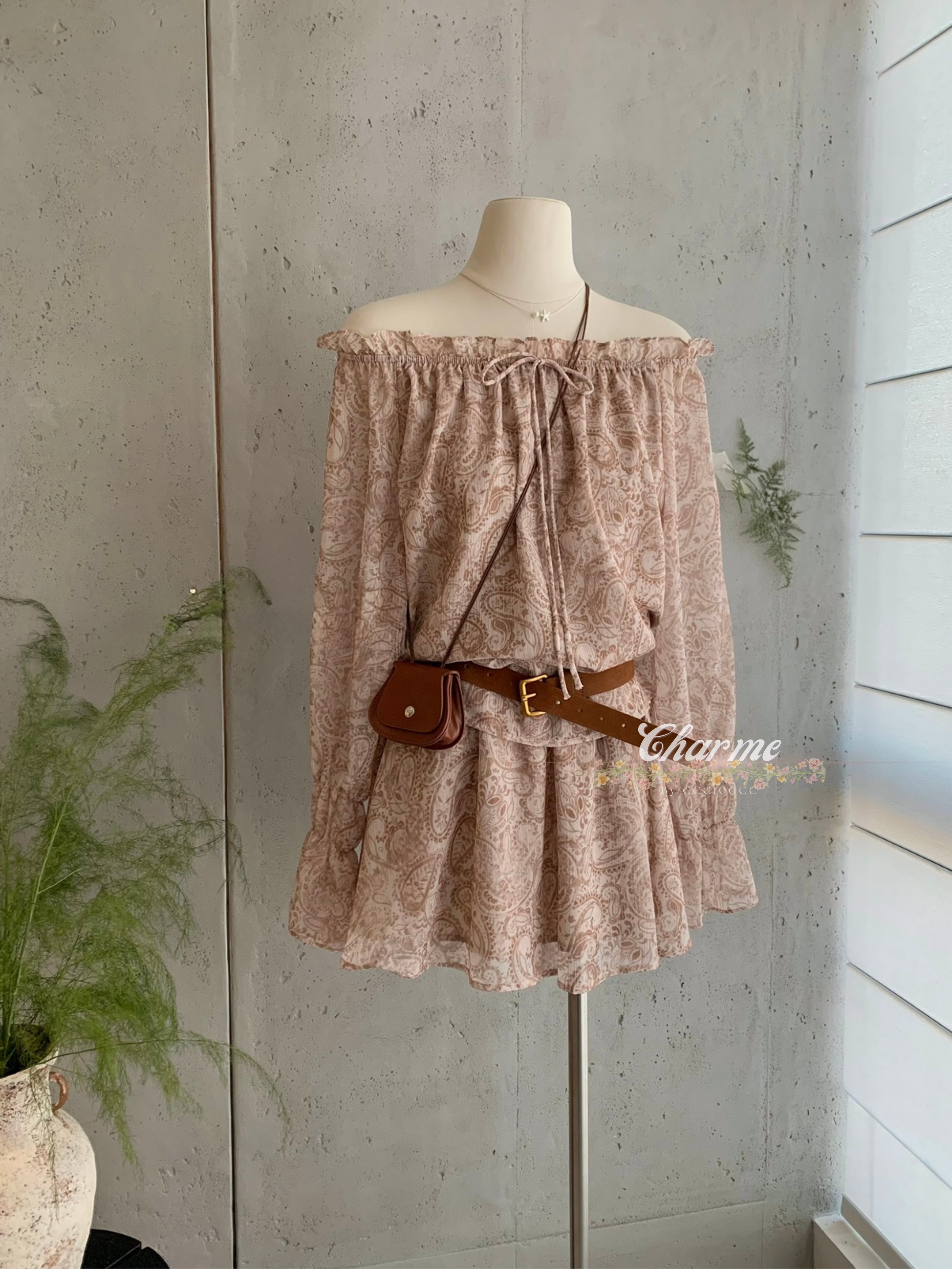 Celia Set with belt