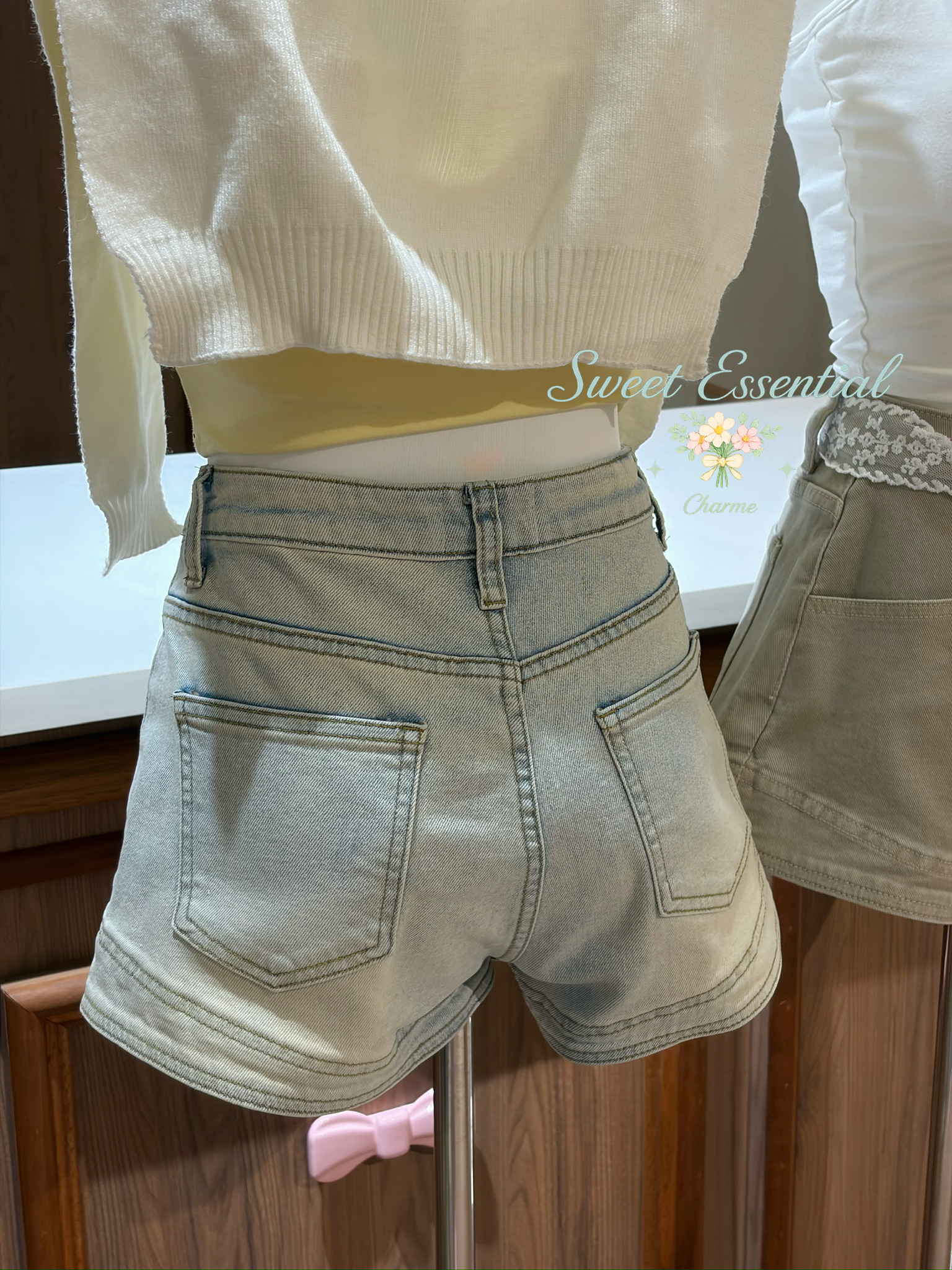 Clara Denim Shorts (Khaki)