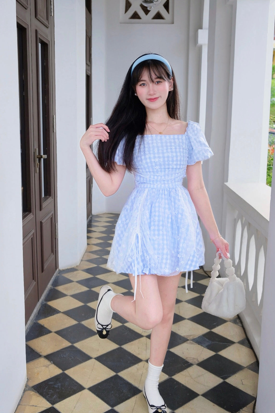 𝘾𝙃𝘼𝙍𝙈𝙀 Cinderella Dress
