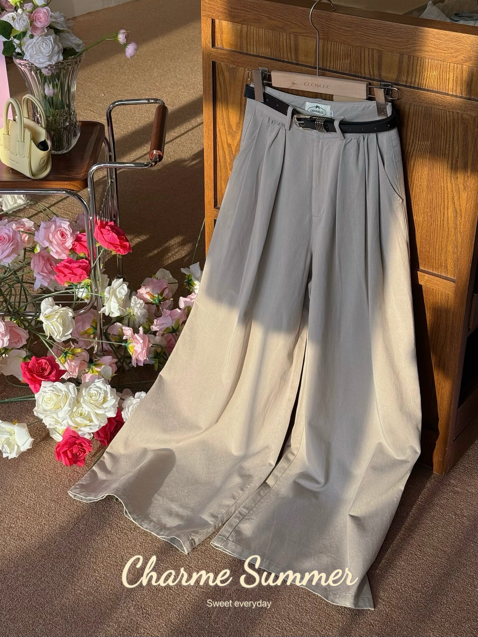 𝘾𝙃𝘼𝙍𝙈𝙀 TaffyDrip Pants in Khaki