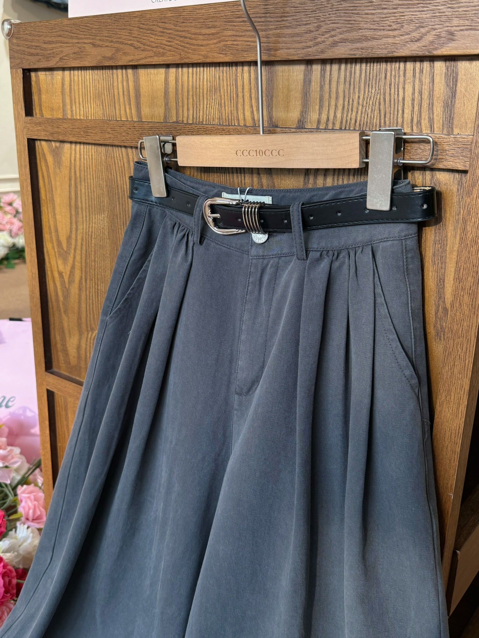 𝘾𝙃𝘼𝙍𝙈𝙀 TaffyDrip Pants in Grey