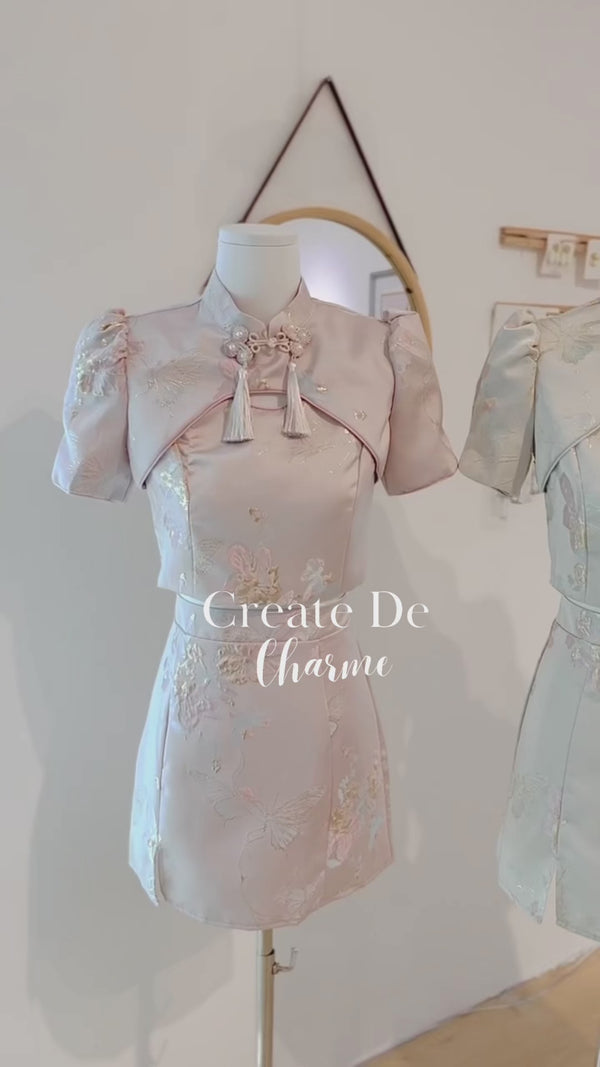 🎀𝘾𝙃𝘼𝙍𝙈𝙀 现代格格